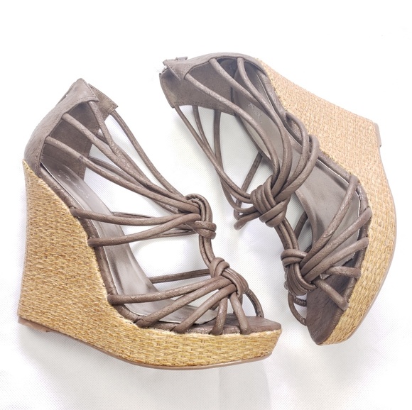 Qupid Shoes - Qupid Wedge Sandals Size 9
